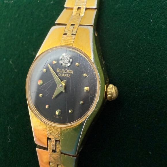 Bulova Quartz Womens Gold Tone Watch Black Dial Bracelet Elegant Untested READ - Picture 2 of 9
